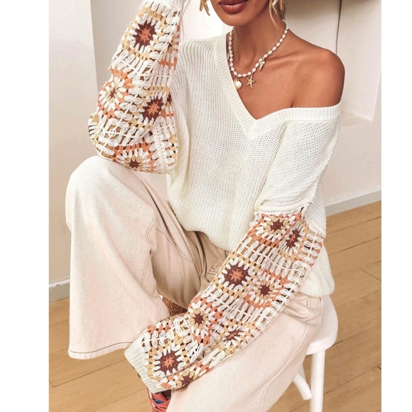 Cozy Floral Crochet V neck Oversized Sweater Top - Picture 2 of 12